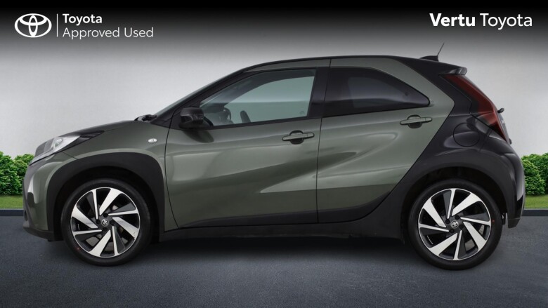 Toyota Aygo X 1.0 VVT-i Edge 5dr Petrol Hatchback